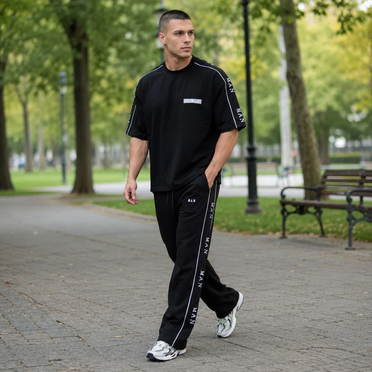 ست تیشرت شلوار اسپرت مدل MAN-مشکی